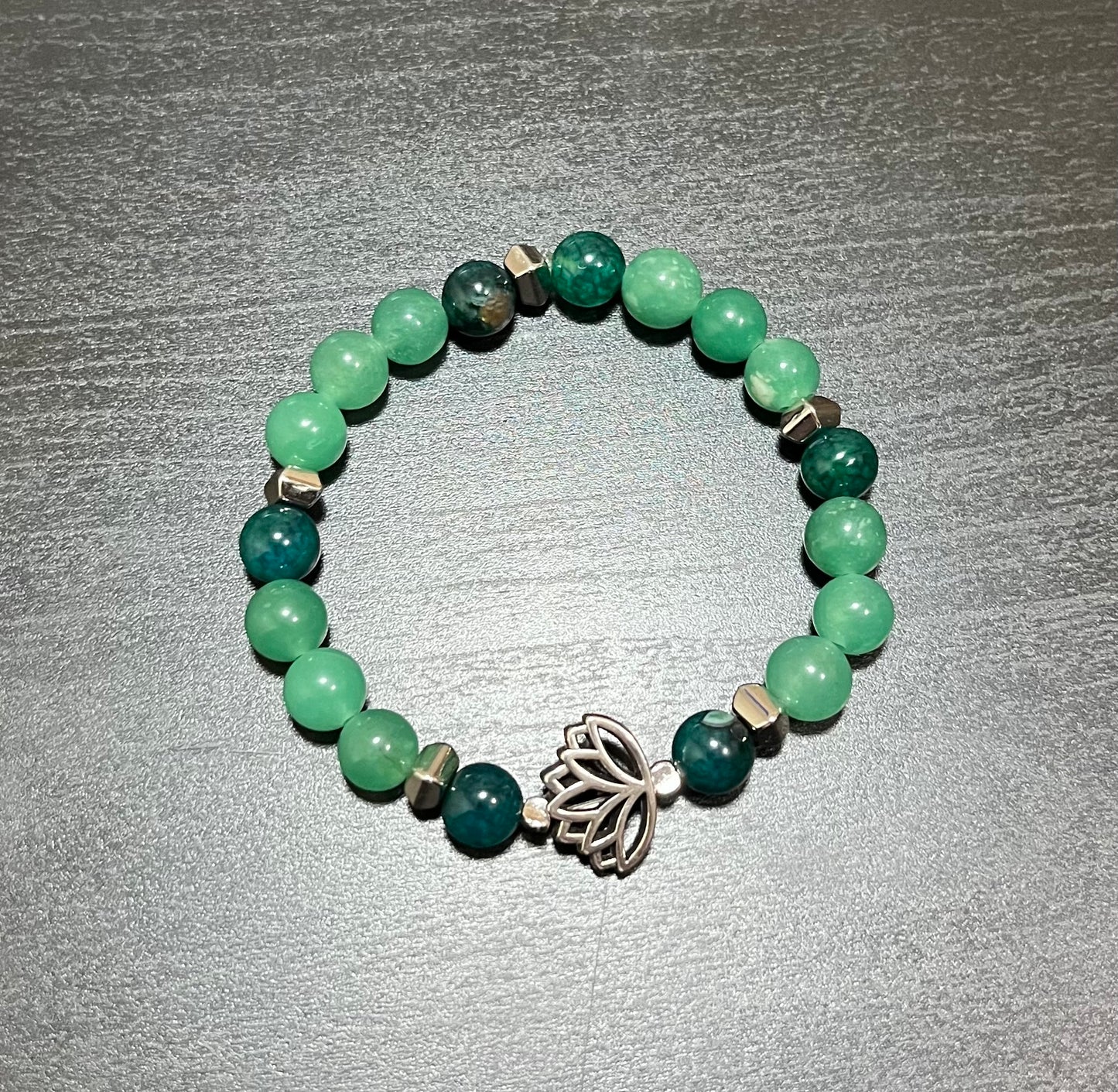 Dyed aventurine & dyed agate stone bracelet with lotus flower