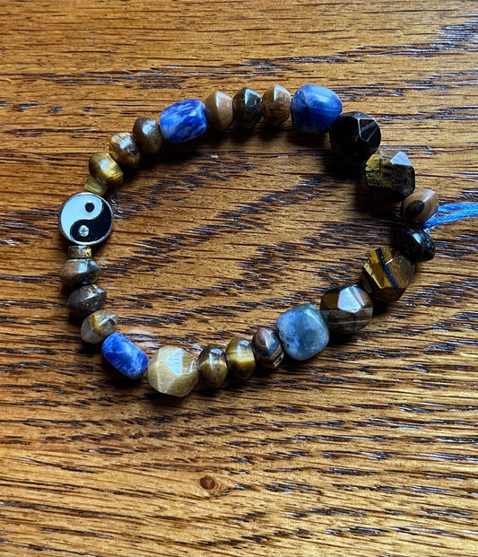 Sodalite & tiger’s eye bracelet