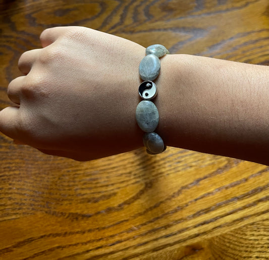 Black and white ying yang Labradorite stone bracelet