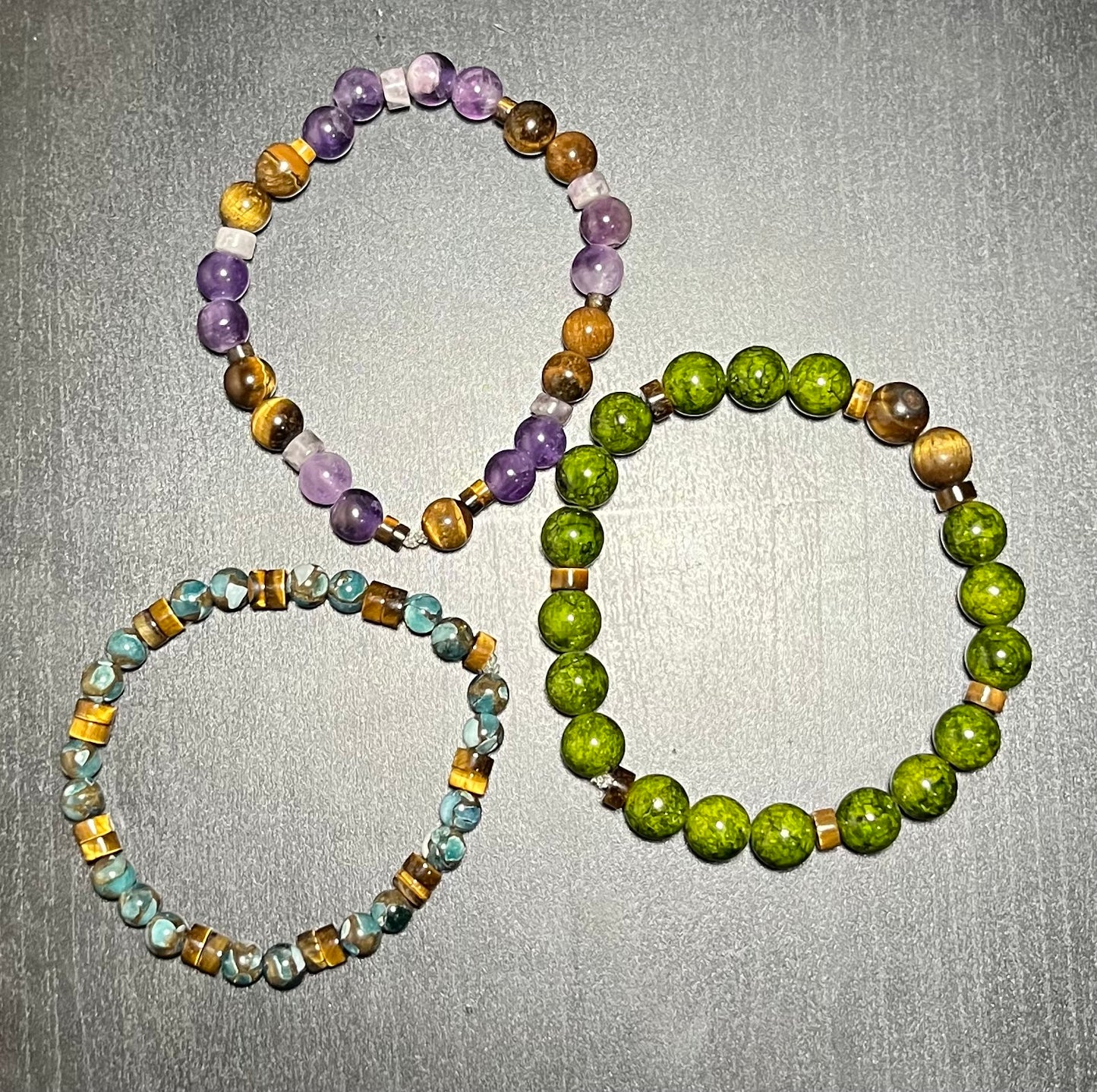 Amethyst, dyed quartz, jasper, tiger’s eye stone bracelet set