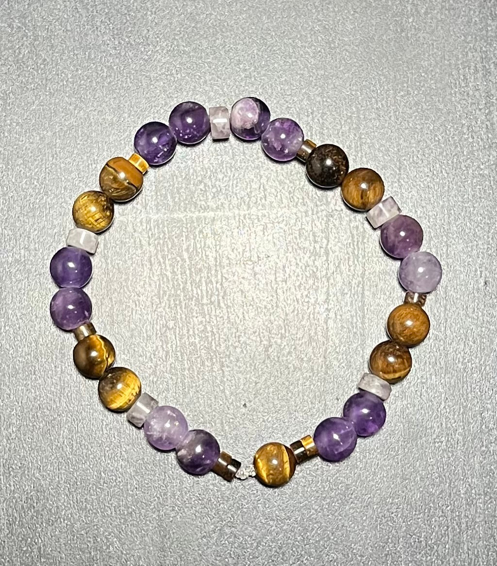 Amethyst, dyed quartz, jasper, tiger’s eye stone bracelet set