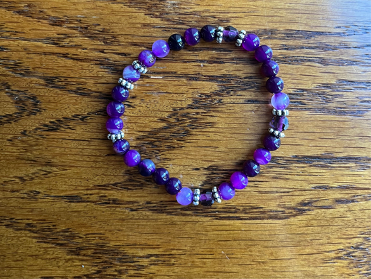 Purple agate bracelet