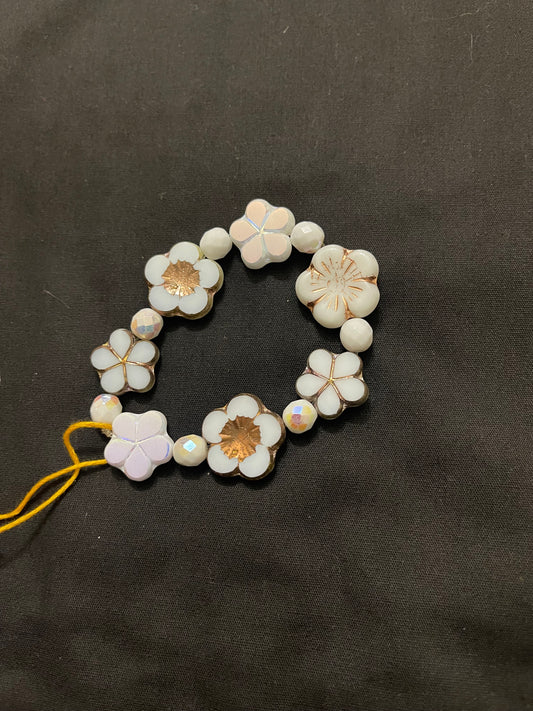 Czech glass flower bracelet